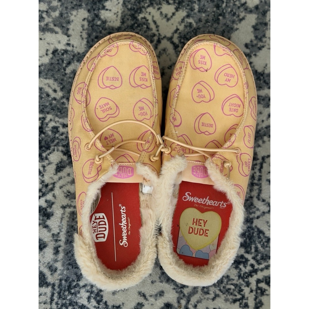 HEY DUDE Wendy Slip X Sweethearts Comfort Pink Mules Shoes RARE Women's Size 9 - Picture 3 of 11